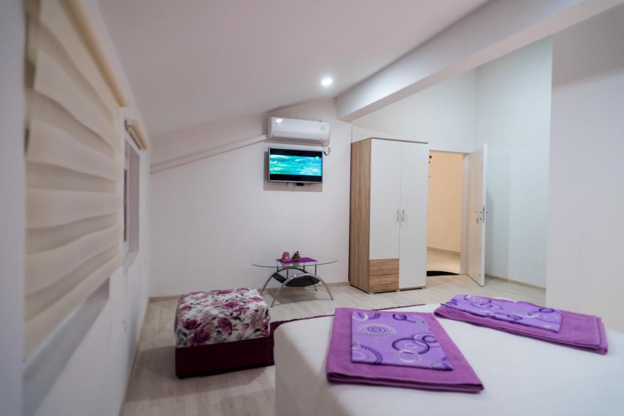 Purple Rooms Mostar Bagian luar foto