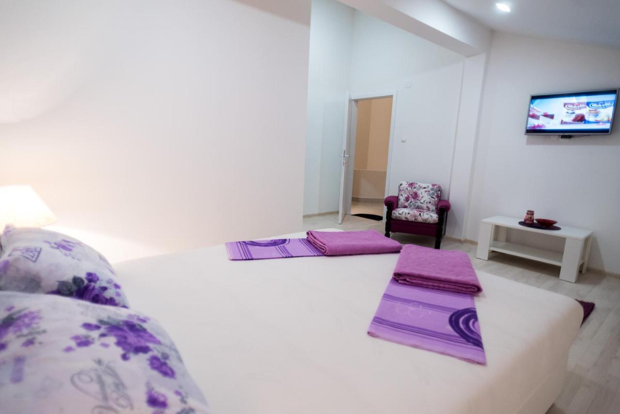 Purple Rooms Mostar Bagian luar foto