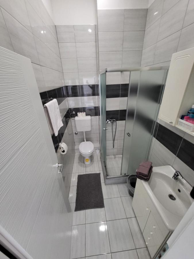 Purple Rooms Mostar Bagian luar foto
